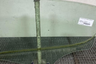 Vitre arriere droit PEUGEOT 407