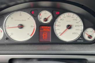 Vitre arriere droit PEUGEOT 407