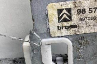 Leve vitre electrique avant gauche CITROEN C4 1