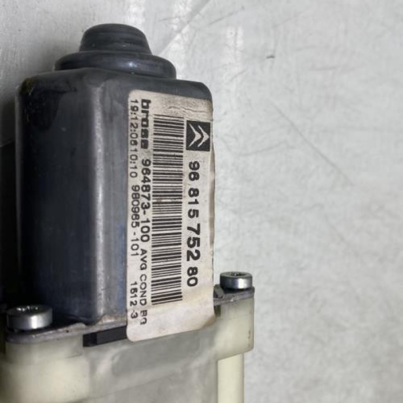 Leve vitre electrique avant gauche CITROEN C4 1 Photo n°7