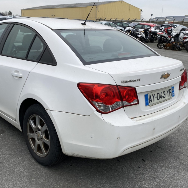 CHEVROLET CRUZE PHASE 1 2.0 VCDI - 16V TURBO Photo n°4