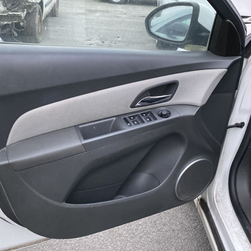 CHEVROLET CRUZE PHASE 1 2.0 VCDI - 16V TURBO Photo n°11