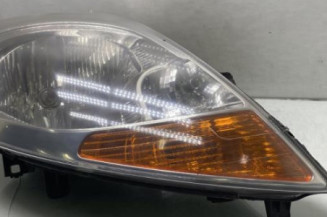 Optique avant principal droit (feux)(phare) RENAULT TRAFIC 2