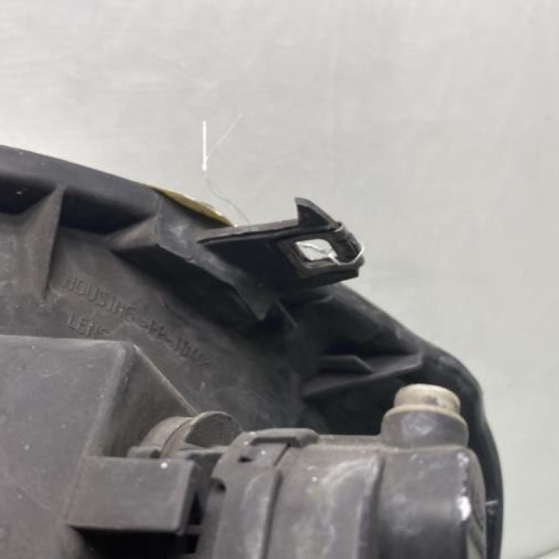 Optique avant principal droit (feux)(phare) RENAULT TRAFIC 2 Photo n°3