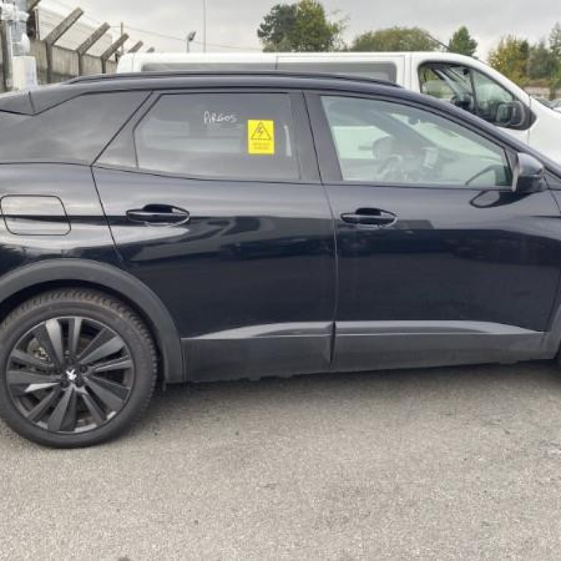PEUGEOT 3008 2 PHASE 2 1.6i - 16V TURBO HYBRID 4X4 Photo n°6