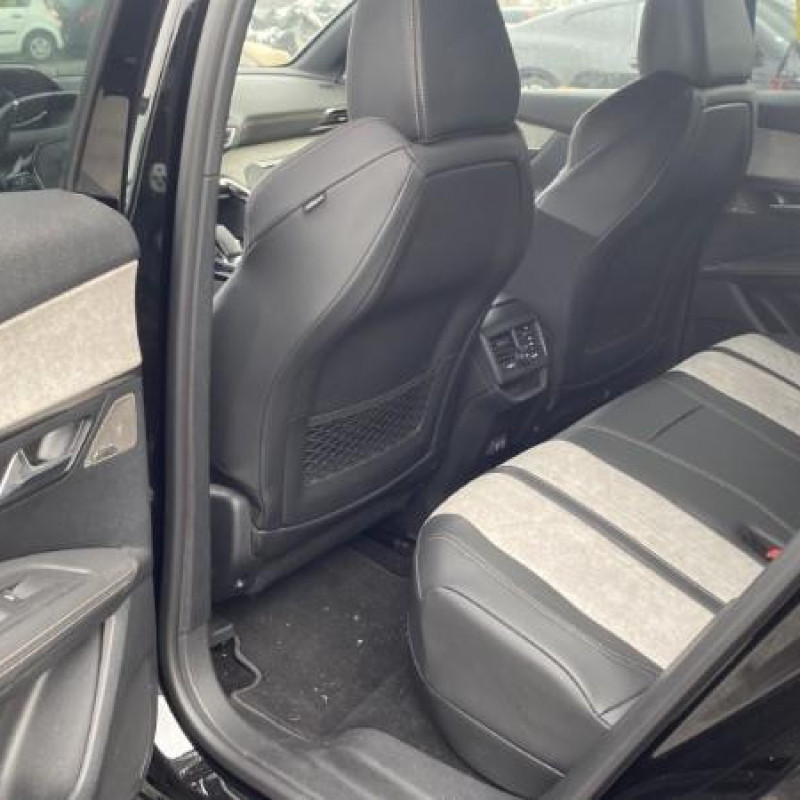 PEUGEOT 3008 2 PHASE 2 1.6i - 16V TURBO HYBRID 4X4 Photo n°10