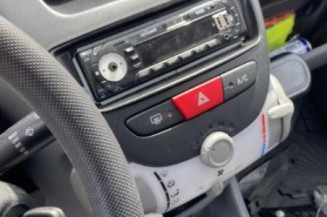 Glace retroviseur droit PEUGEOT 107