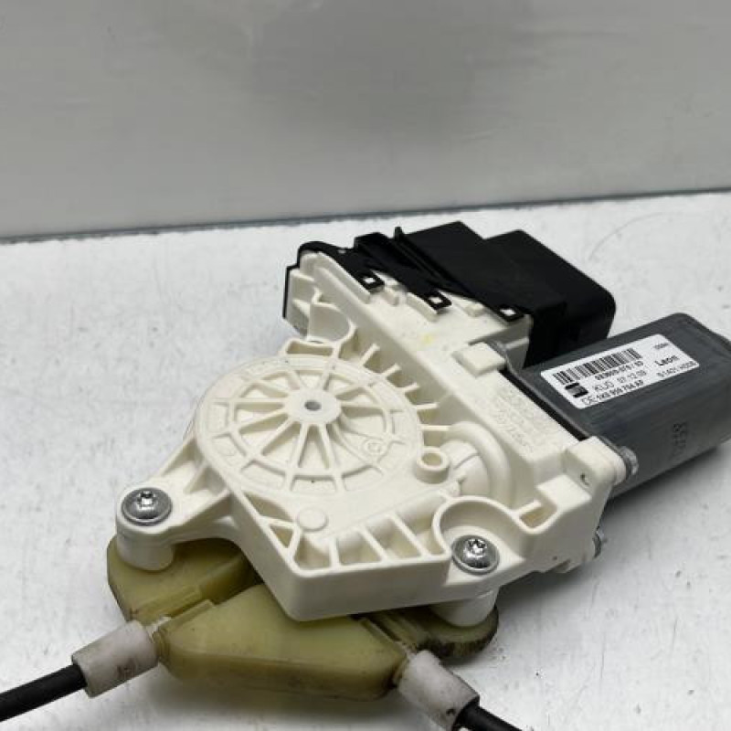 Leve vitre electrique arriere droit SEAT LEON 2 Photo n°3