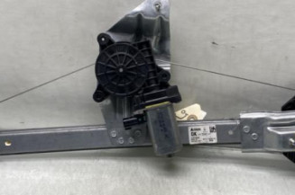 Leve vitre electrique avant droit DACIA SANDERO 2