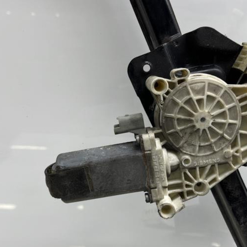 Leve vitre electrique avant gauche PEUGEOT 206 Photo n°6