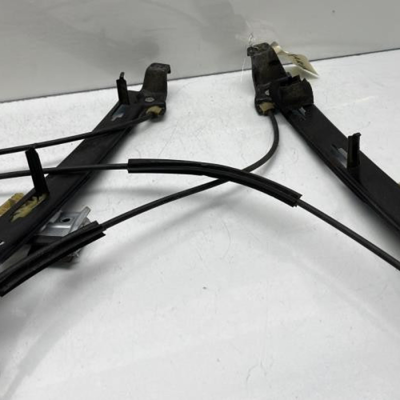 Leve vitre electrique avant gauche SEAT LEON 2 Photo n°2