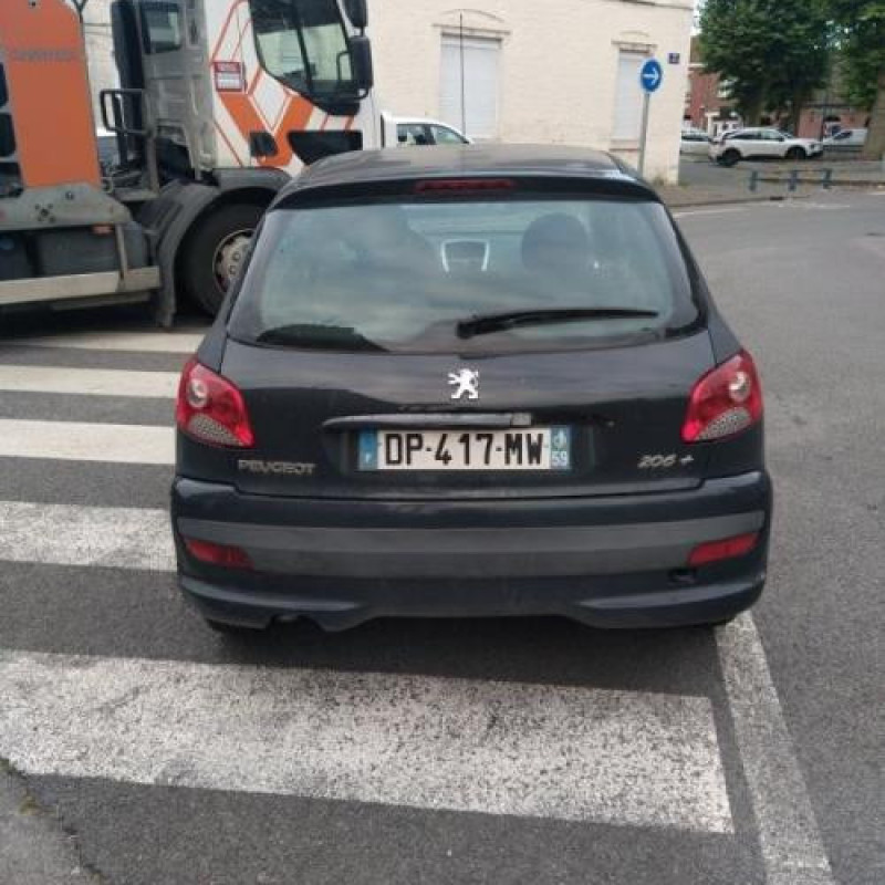 Moteur PEUGEOT 206+ Photo n°4