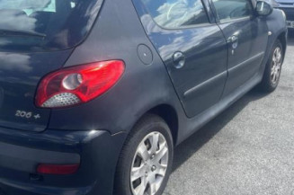 Moteur PEUGEOT 206+
