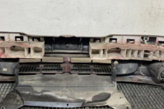 Pare choc avant RENAULT MEGANE 1
