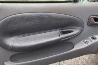 Pare choc avant RENAULT MEGANE 1