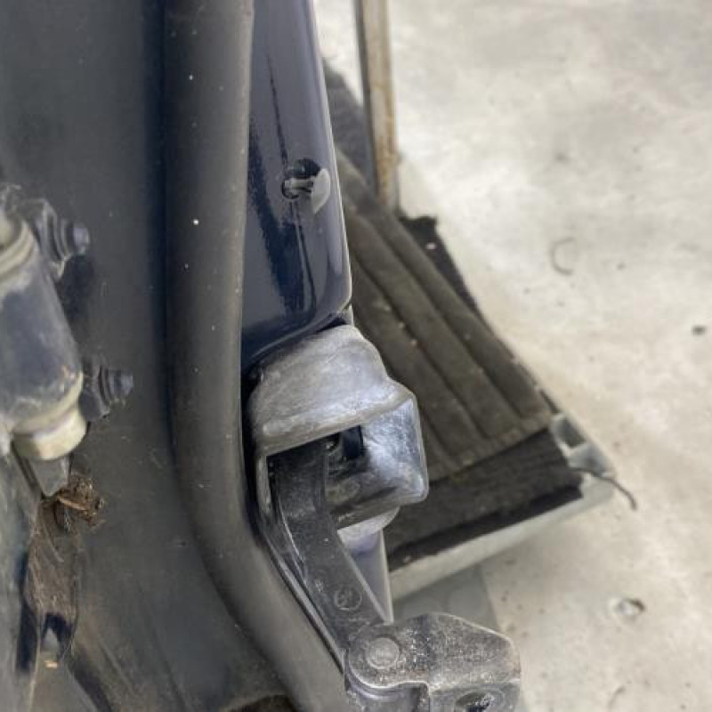 Porte avant droit BMW SERIE 3 E46 Photo n°4