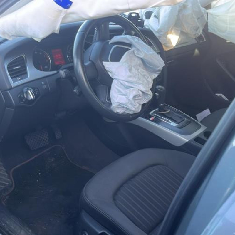 Retroviseur interieur AUDI A4 3 Photo n°10