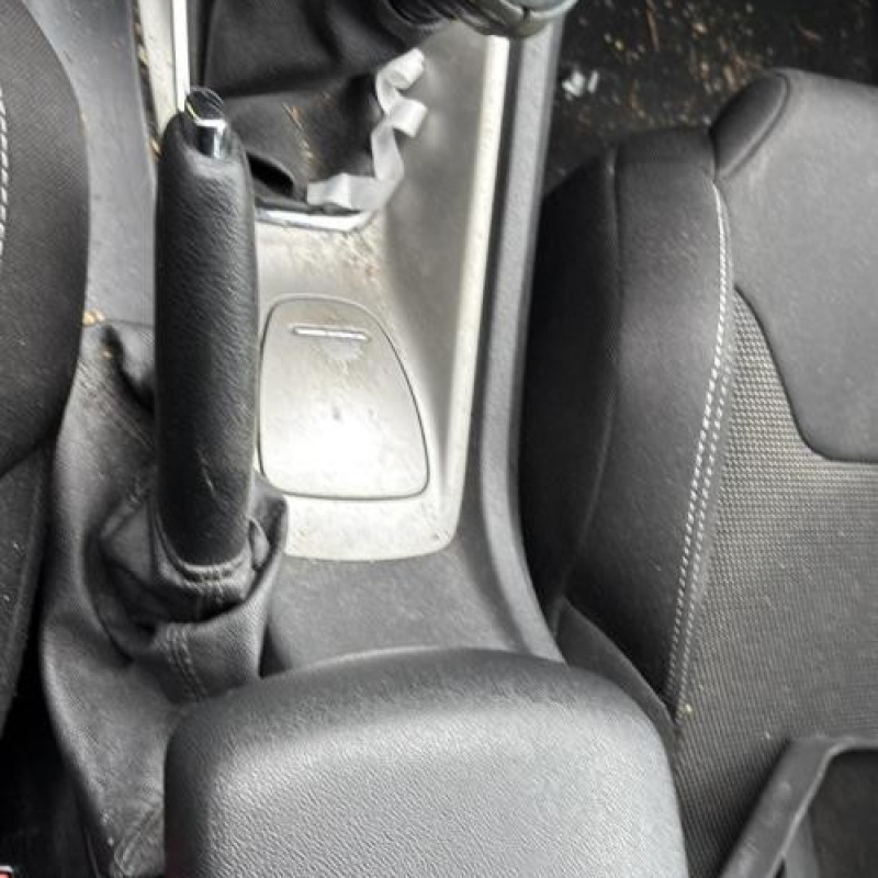 Pretensionneur de ceinture avant droit CITROEN C5 2 Photo n°19
