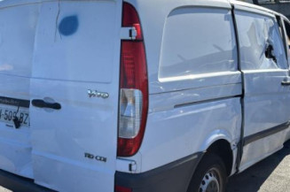 Baguette de porte avant droite MERCEDES VITO 639