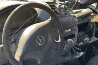 Baguette de porte avant droite MERCEDES VITO 639