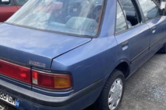 Optique avant secondaire droit (feux)(clignotant) MAZDA 323 4