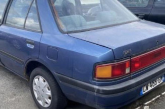 Optique avant secondaire droit (feux)(clignotant) MAZDA 323 4