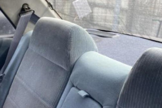 Optique avant secondaire droit (feux)(clignotant) MAZDA 323 4