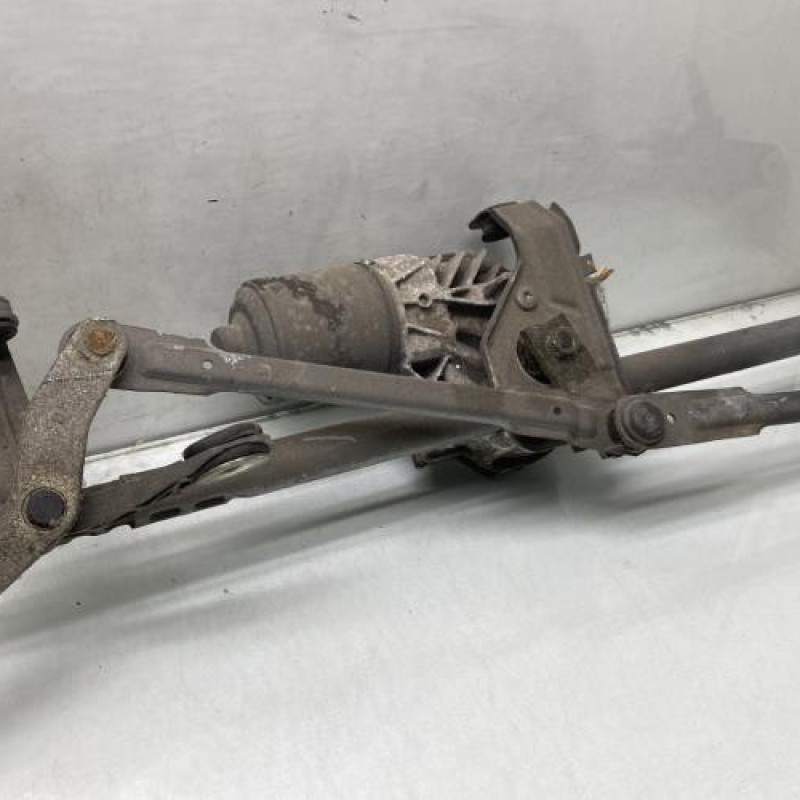Moteur essuie glace avant PEUGEOT 308 1 SW Photo n°3