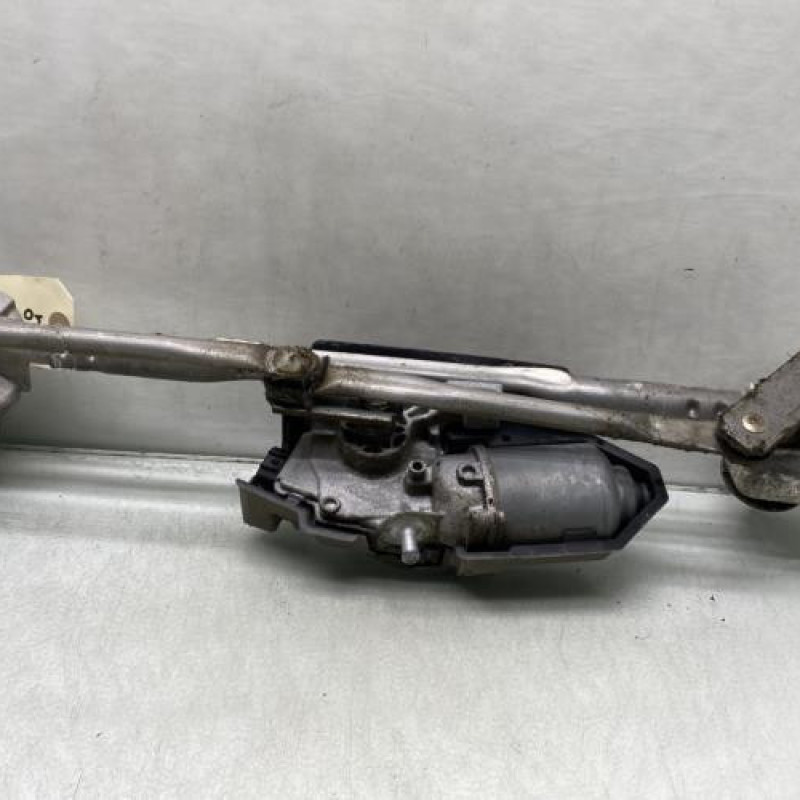 Moteur essuie glace avant DAIHATSU TREVIS Photo n°4