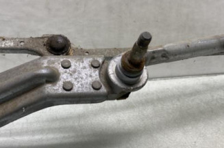Moteur essuie glace avant RENAULT MEGANE 1