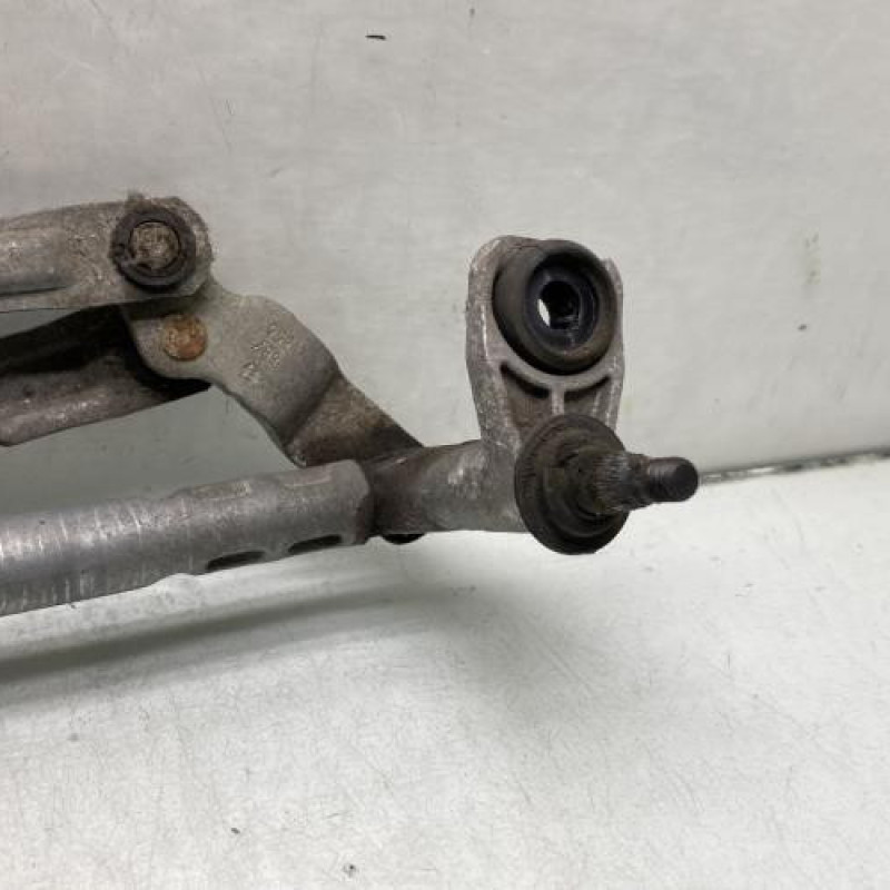 Moteur essuie glace avant VOLKSWAGEN POLO 5 Photo n°3