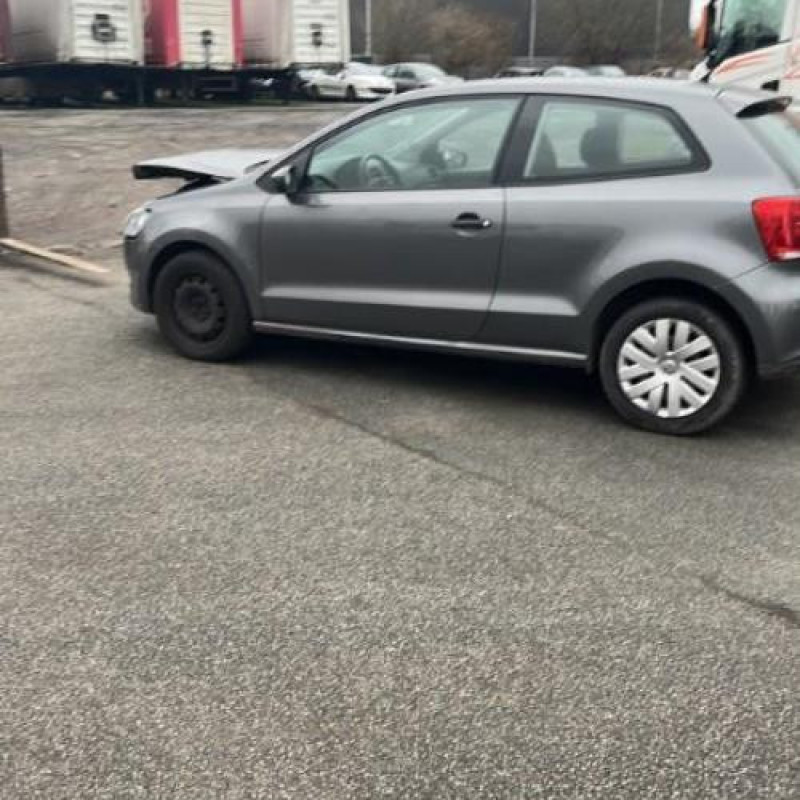 Moteur essuie glace avant VOLKSWAGEN POLO 5 Photo n°9