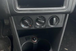Moteur essuie glace avant VOLKSWAGEN POLO 5