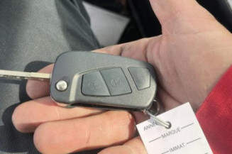 Moteur essuie glace avant FORD KA 2