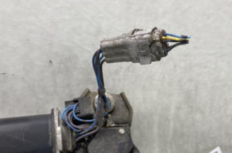 Moteur essuie glace avant SUZUKI SWIFT 3