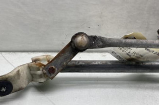 Moteur essuie glace avant SUZUKI SWIFT 3