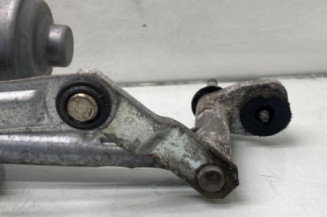 Moteur essuie glace avant droit VOLKSWAGEN GOLF PLUS