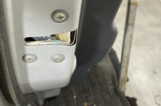 Porte arriere gauche SUZUKI ALTO 3