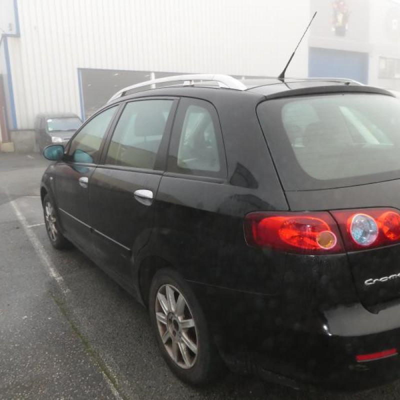 FIAT CROMA 2 PHASE 1 BREAK 1.9 JTD - 16V TURBO MULTIJET Photo n°5