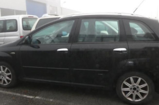 FIAT CROMA 2 PHASE 1 BREAK 1.9 JTD - 16V TURBO MULTIJET