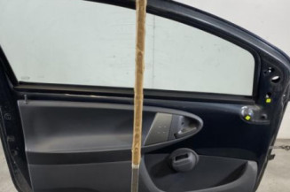 Porte avant gauche TOYOTA AYGO 1