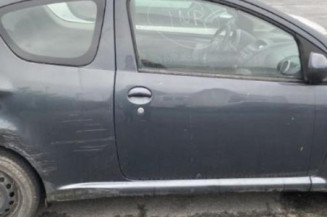 Porte avant gauche TOYOTA AYGO 1