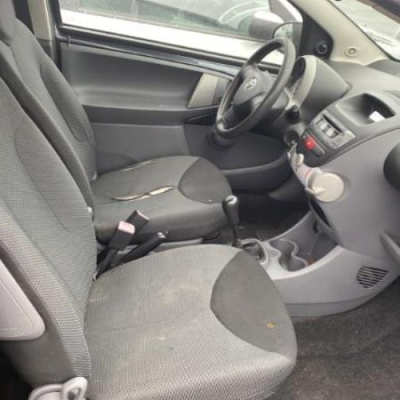 Porte avant gauche TOYOTA AYGO 1 Photo n°17