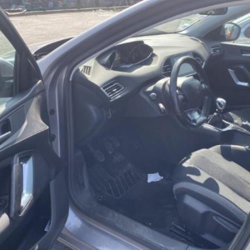 Ceinture arriere gauche PEUGEOT 308 2 SW Photo n°17