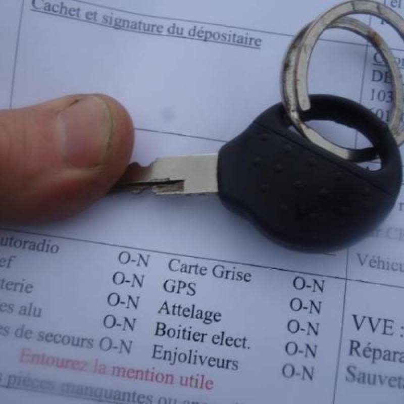 Feu arriere principal droit (feux) PEUGEOT 206+ Photo n°13