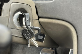 RENAULT R20 2.0 - 8V