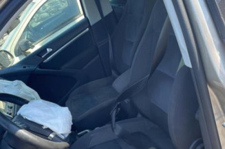 Feu arriere secondaire gauche (feux) VOLKSWAGEN TIGUAN 1