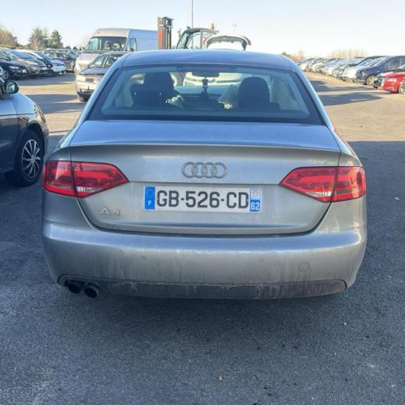 Feu arriere secondaire gauche (feux) AUDI A4 3 Photo n°6