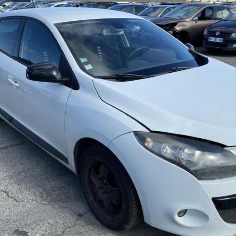 Aile avant droit RENAULT MEGANE 3 Photo n°5