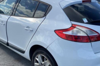 Aile avant droit RENAULT MEGANE 3